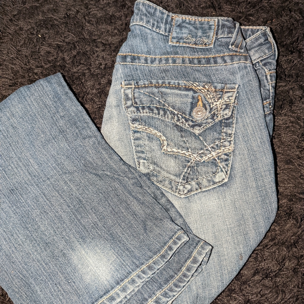 Jeans - Picture 3 of 4